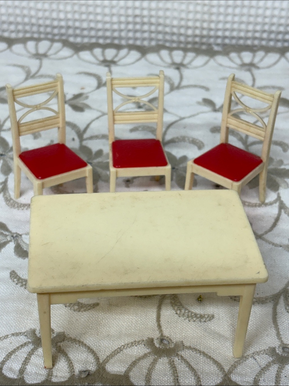 Renwal tile house furniture